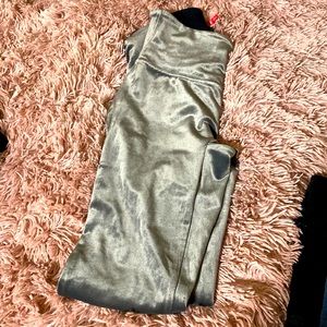 Spanx Velour chrome leggings Size small
